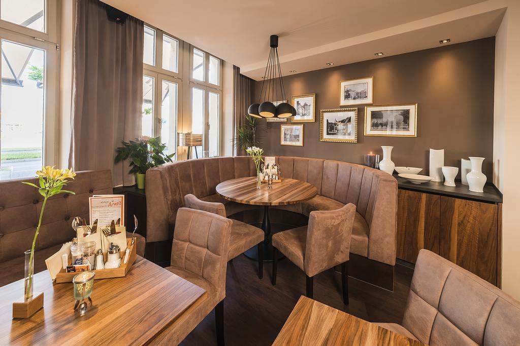 Hotel Alekto Фрайберг Екстер'єр фото
