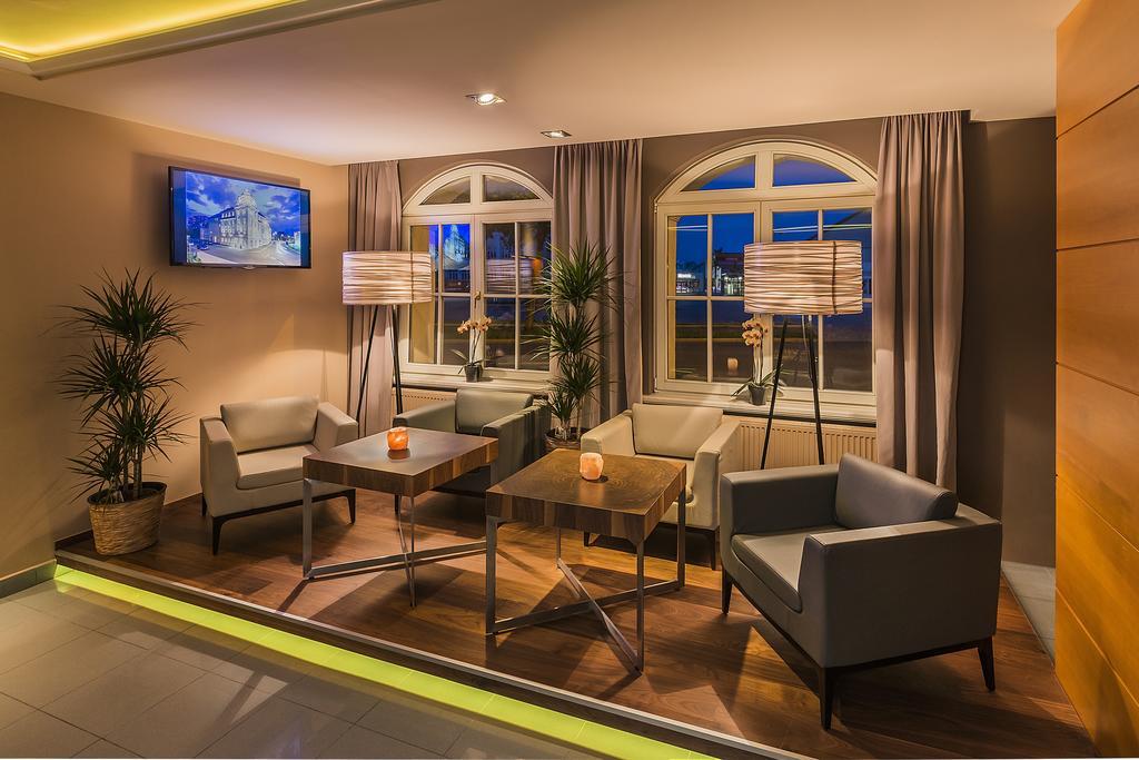 Hotel Alekto Фрайберг Екстер'єр фото