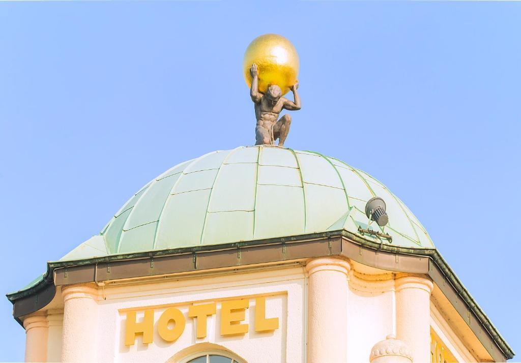 Hotel Alekto Фрайберг Екстер'єр фото
